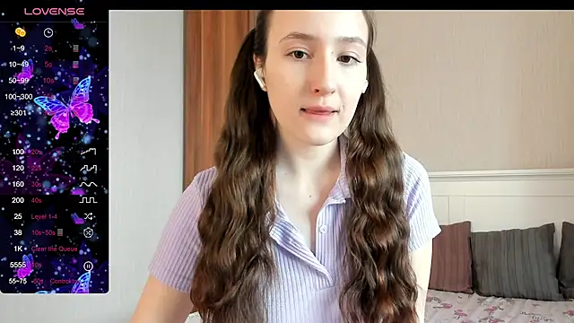 Snapshot of Cute__Nana chatting on November 2025 07:07:02 AM Cute Nana online show from November 2025 07:07:02 AM