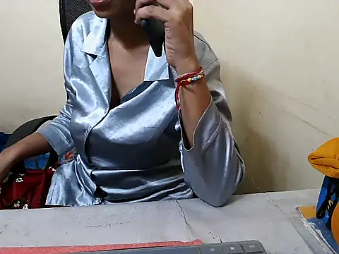 Rubi-Ji online show from September 2025 02:50:02 PM