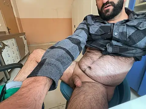 legolasleo online show from December 2025 10:25:01 AM