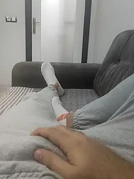 legolasleo online show from November 2025 06:55:01 PM