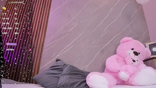 ariana jhonson1 online show from November 2025 12:05:01 PM