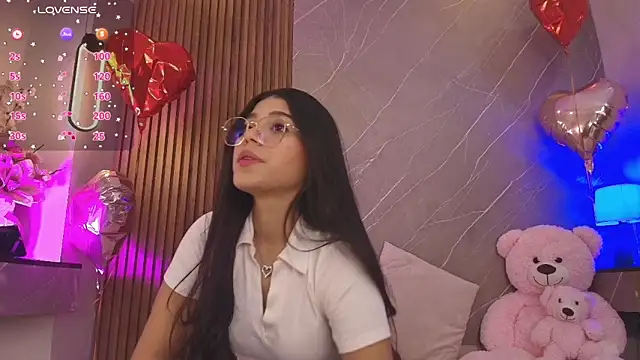 ariana jhonson1 online show from April 2026 12:23:01 PM