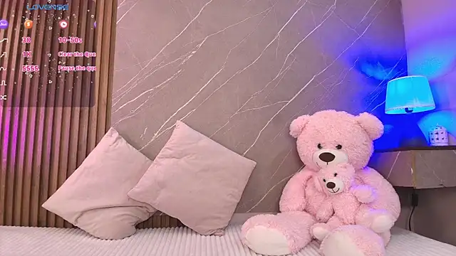 ariana jhonson1 online show from February 2026 12:16:01 PM