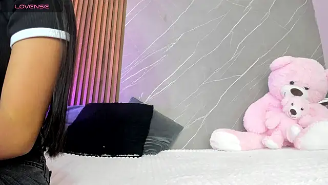 Snapshot of ariana_jhonson1 chatting on October 2025 12:31:02 PM ariana jhonson1 online show from October 2025 12:31:02 PM