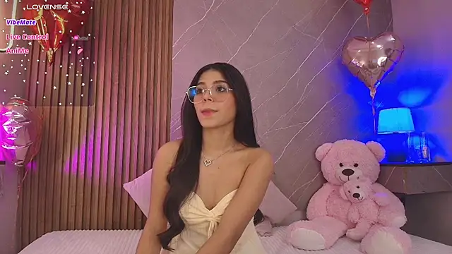 ariana jhonson1 online show from April 2026 12:34:01 PM