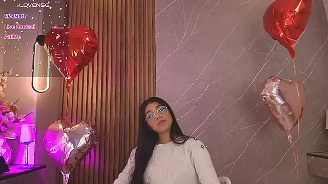 ariana jhonson1 online show from April 2026 12:28:01 PM