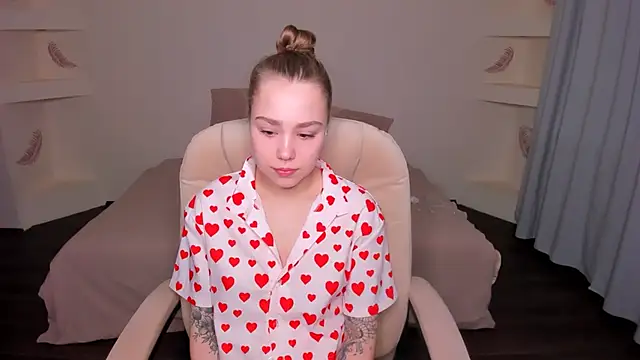 YourMegan online show from December 2025 03:47:01 PM