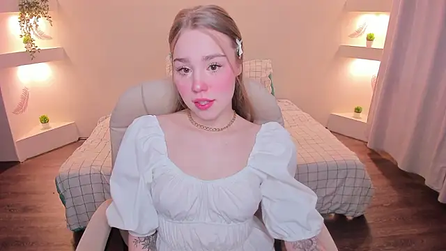 YourMegan online show from March 2026 07:20:02 PM