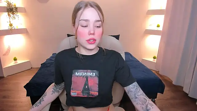 YourMegan online show from March 2026 09:28:01 PM