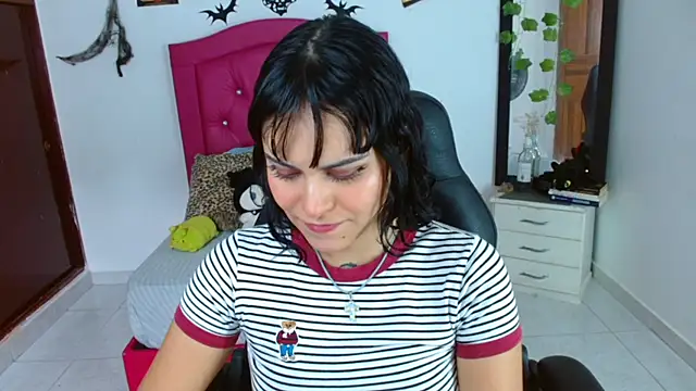 Snapshot of veronica_luar chatting on July 2026 08:21:01 PM veronica luar online show from July 2026 08:21:01 PM