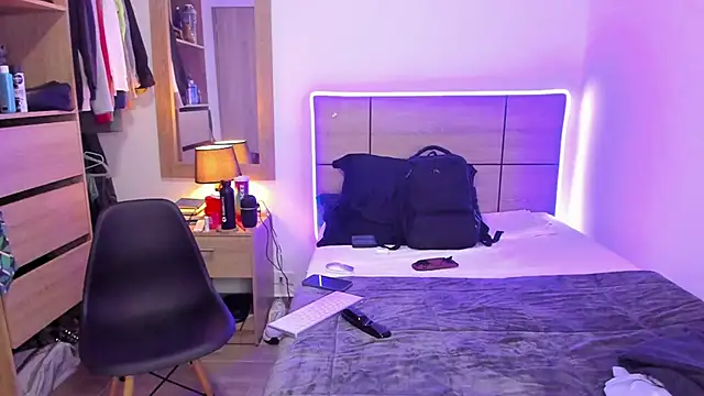 ILoveNYStyle online show from March 2025 10:53:01 PM