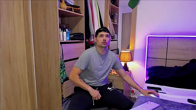 ILoveNYStyle online show from March 2025 10:48:01 AM