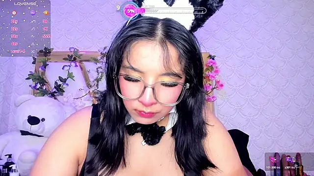 BeccaMathew online show from April 2026 01:40:02 AM