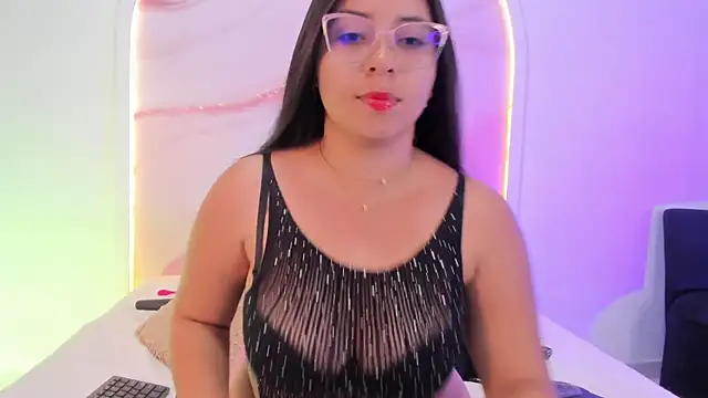 Sofii Lopezz online show from March 2026 12:01:02 PM