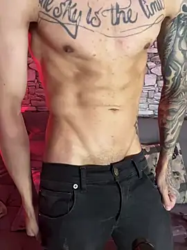 Walker Thomas1 online show from March 2025 08:32:02 PM