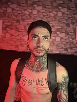 Walker Thomas1 online show from November 2025 10:41:02 PM