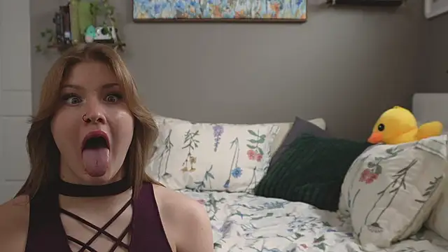 TomAndMarie online show from April 2026 09:21:01 PM