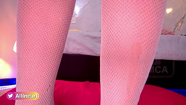 ailin curl online show from March 2026 09:43:02 PM