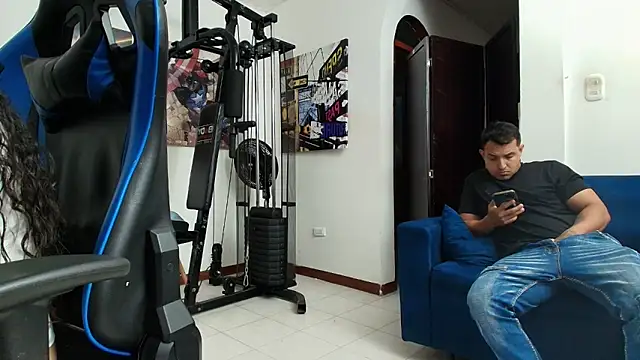 ema abby online show from December 2025 08:44:01 PM