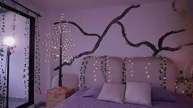 soidai miiu online show from December 2025 08:52:01 PM