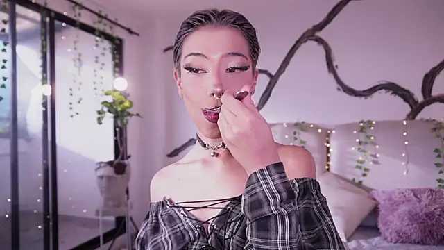 soidai miiu online show from October 2025 09:32:02 PM