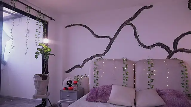 soidai miiu online show from October 2025 02:27:01 PM