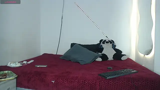 Snapshot of the_murderer chatting on March 2025 03:00:02 AM the murderer online show from March 2025 03:00:02 AM