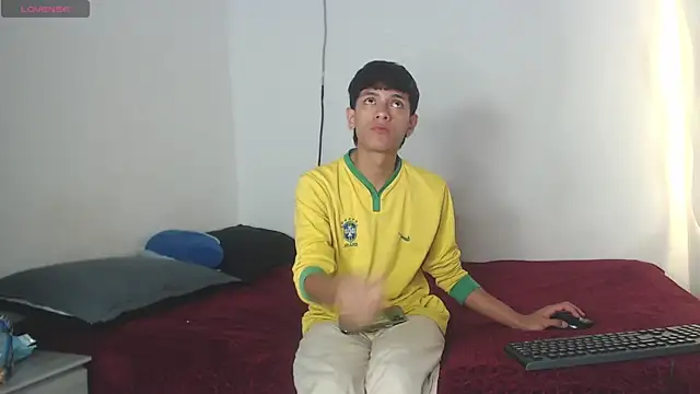 Snapshot of the_murderer chatting on March 2025 05:12:02 AM the murderer online show from March 2025 05:12:02 AM