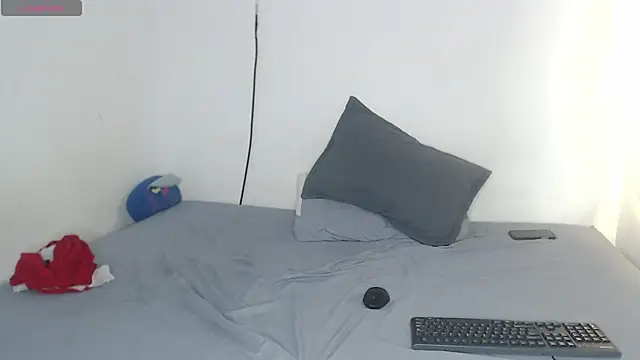 Snapshot of the_murderer chatting on March 2025 08:40:01 AM the murderer online show from March 2025 08:40:01 AM