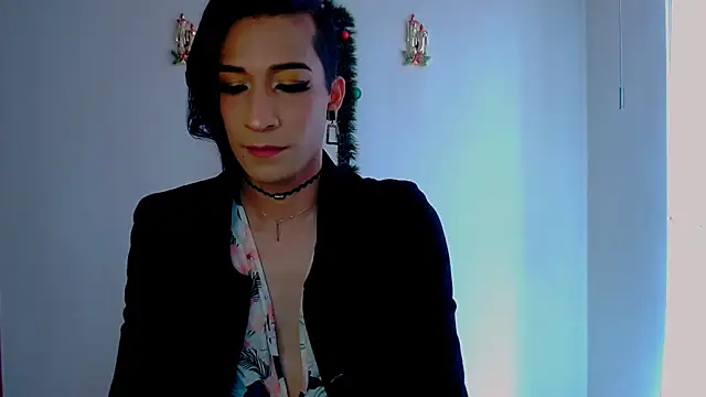 NovaNyx11 online show from December 2025 09:58:02 PM