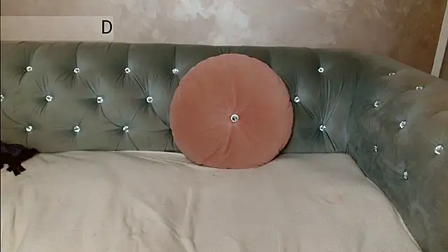 xoCaroxQueenxo online show from September 2025 02:31:01 PM