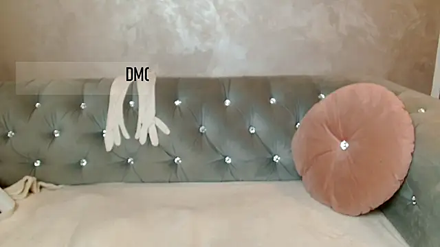 xoCaroxQueenxo online show from March 2025 10:53:01 PM