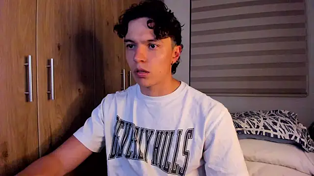 Mastrangelo xxx online show from November 2025 04:38:02 AM