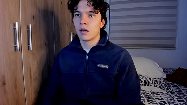 Snapshot of Mastrangelo_xxx chatting on February 2026 04:34:02 AM Mastrangelo xxx online show from February 2026 04:34:02 AM