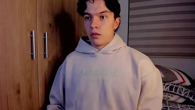 Snapshot of Mastrangelo_xxx chatting on January 2026 04:05:02 AM Mastrangelo xxx online show from January 2026 04:05:02 AM