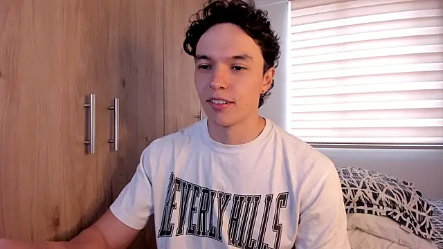 Mastrangelo xxx online show from November 2025 08:20:02 PM