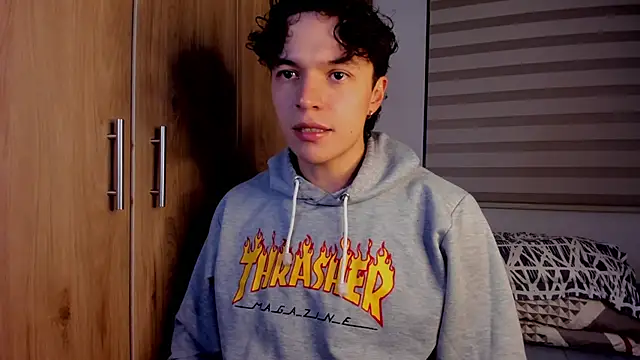 Snapshot of Mastrangelo_xxx chatting on January 2026 04:05:02 AM Mastrangelo xxx online show from January 2026 04:05:02 AM