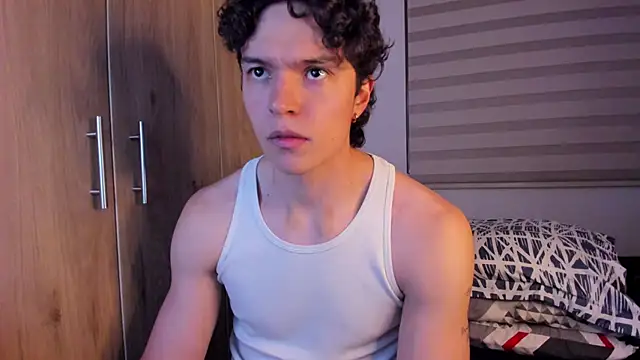 Mastrangelo xxx online show from October 2025 02:54:01 AM