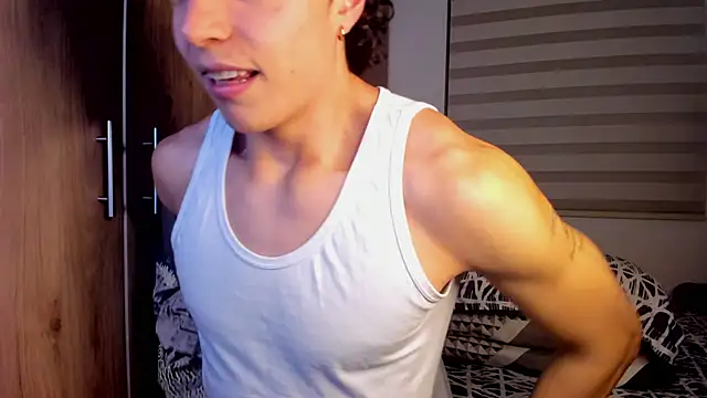 Mastrangelo xxx online show from December 2025 04:38:02 AM