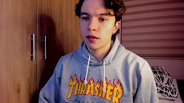 Snapshot of Mastrangelo_xxx chatting on February 2026 04:30:01 AM Mastrangelo xxx online show from February 2026 04:30:01 AM