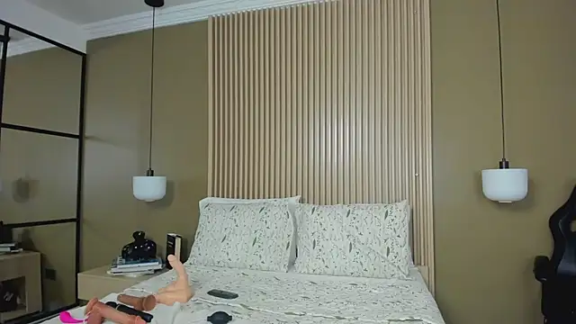 JessyCream online show from February 2026 02:41:01 AM