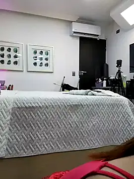 JessyCream online show from October 2025 08:06:02 PM