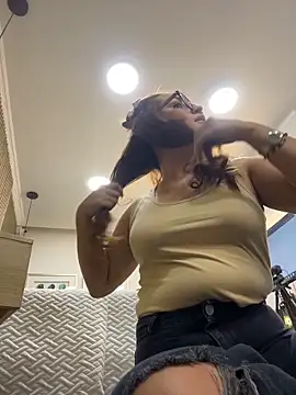 JessyCream online show from March 2026 09:05:02 PM