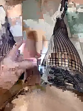 Snapshot of Megan2077 chatting on September 2025 05:28:01 AM Megan2077 online show from September 2025 05:28:01 AM