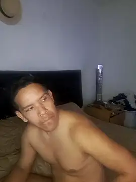 liamlara online show from November 2025 11:41:01 PM