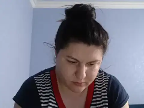 KiraSwee online show from January 2025 01:09:02 PM