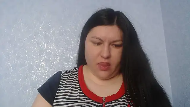 KiraSwee online show from January 2026 07:37:01 AM