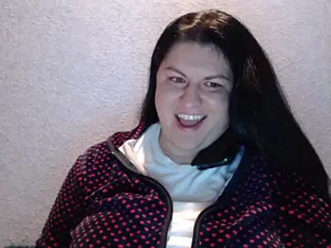 KiraSwee online show from October 2025 04:53:02 PM