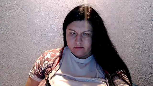 KiraSwee online show from October 2025 05:34:02 PM