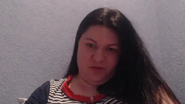 KiraSwee online show from January 2026 05:27:02 PM